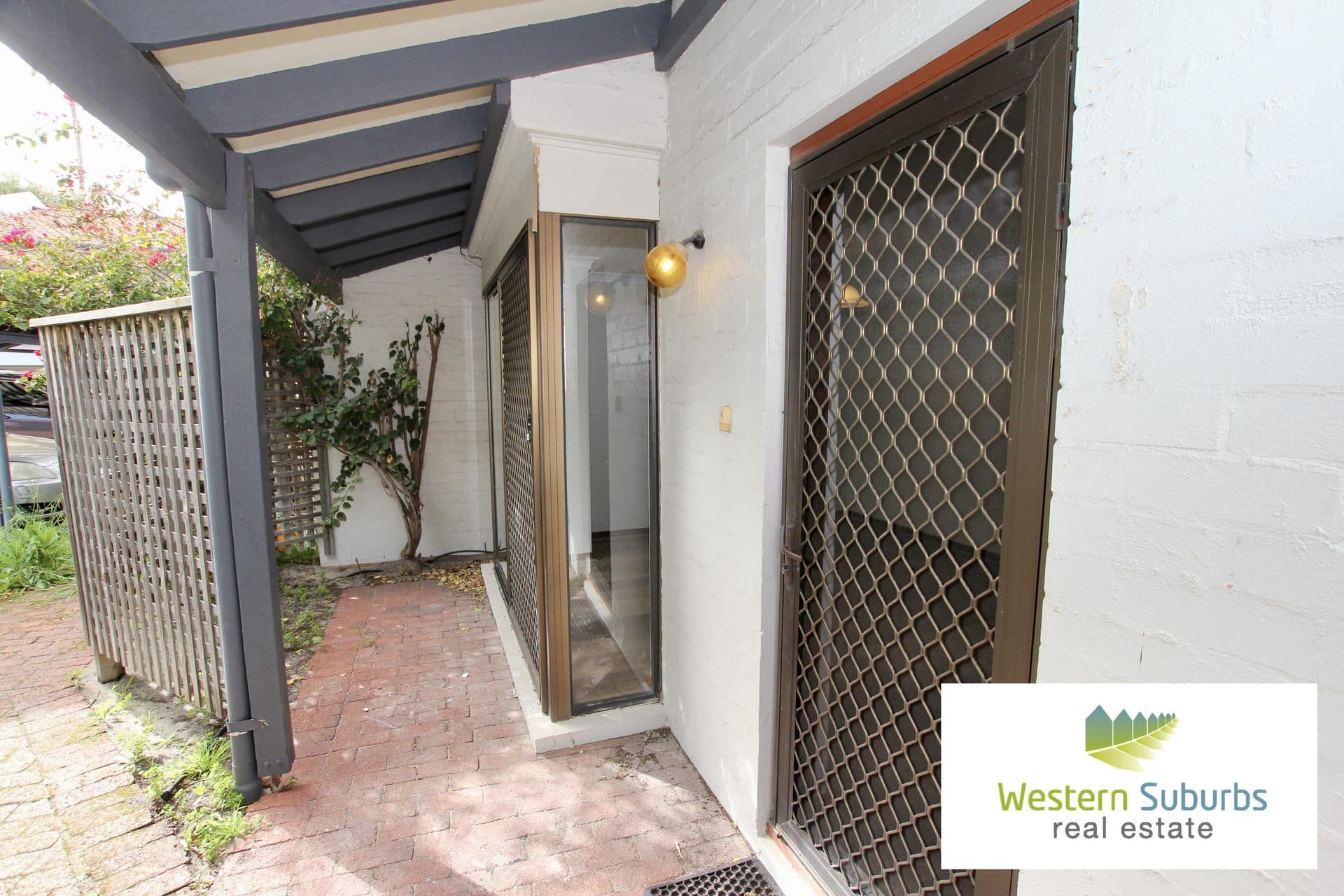 Rental property: Freshly renovated - 3brm townhouse – almost on the doorstep to UWA